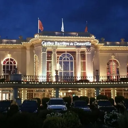 Grand Hyper Centre Avec Balcon Refait Mars 2025 公寓 *