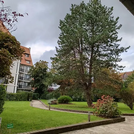 Grand Hyper Centre Avec Balcon Refait Mars 2025